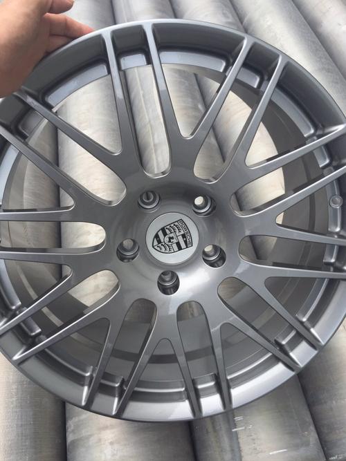 中国锻造轮毂-戴卡宏鑫