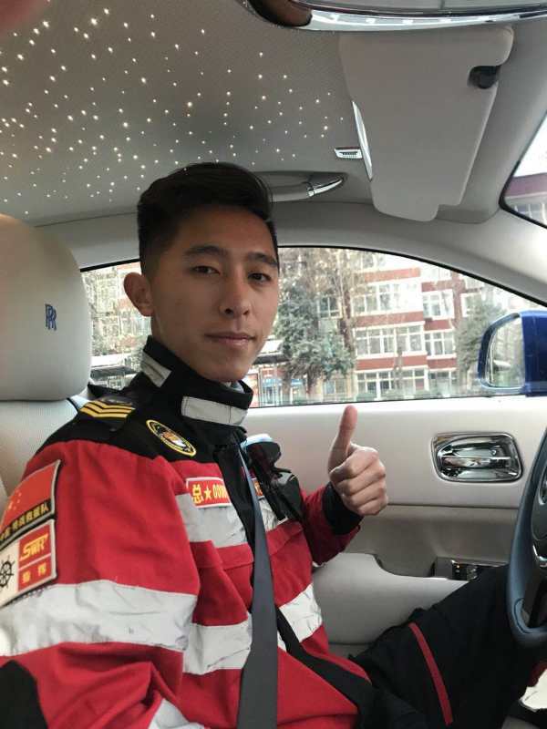 秦一杰