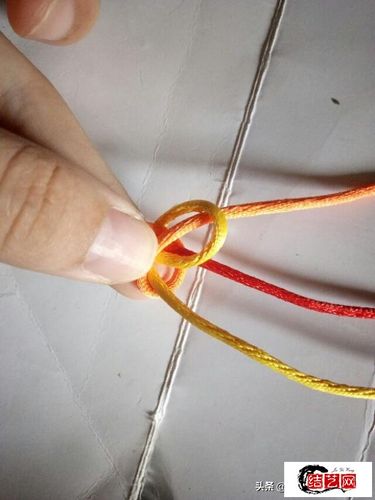 三线蛇结编法图解,教你手链蛇结怎么样编-中国结教程