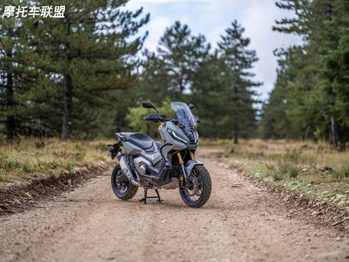 2021款本田xadvrebel1100台湾地区预订售价公布