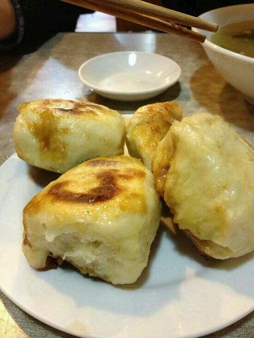 牛肉煎包