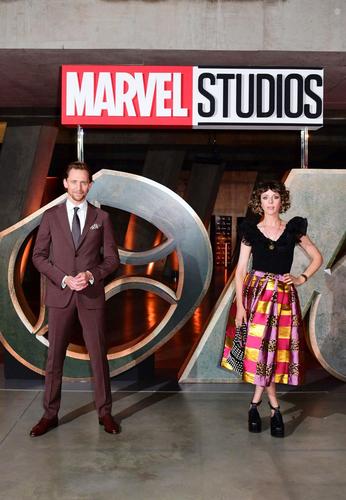 索菲娅·迪·马蒂诺 sophia di martino的图片