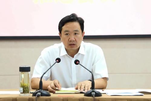 王志成主持召开全县当前重点工作推进会议(图)