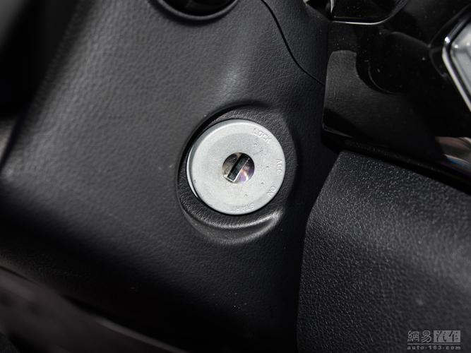 众泰大迈x5 2015款 1.5t 手动豪华型--钥匙孔 / 102