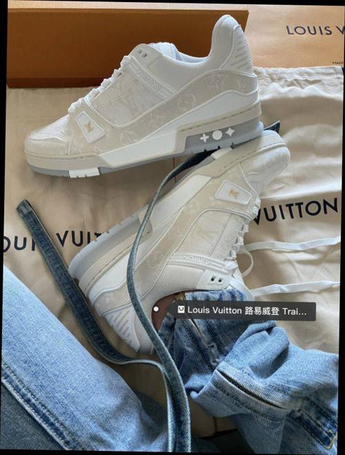 路易·威登男士休闲鞋lv 爆款 男士 trainer 白牛仔 休闲运动鞋