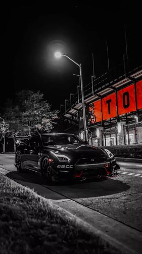 壁纸   gtr的诱惑