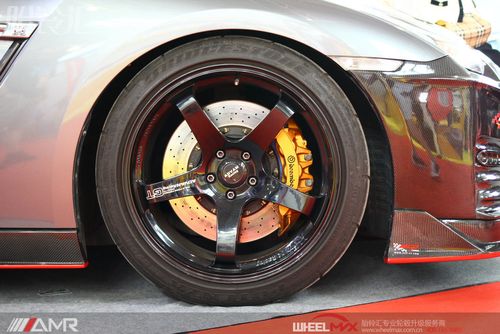 日本gt-r安装日本本土品牌advan racing gt