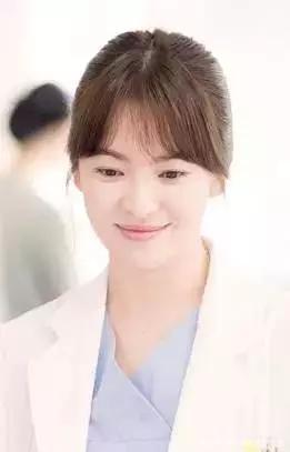 这个春天撩汉必备的八字刘海,让你颜值高八度