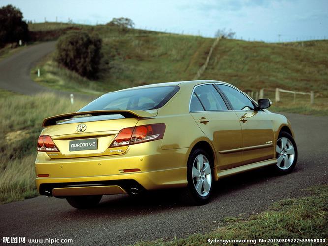 丰田aurion图片