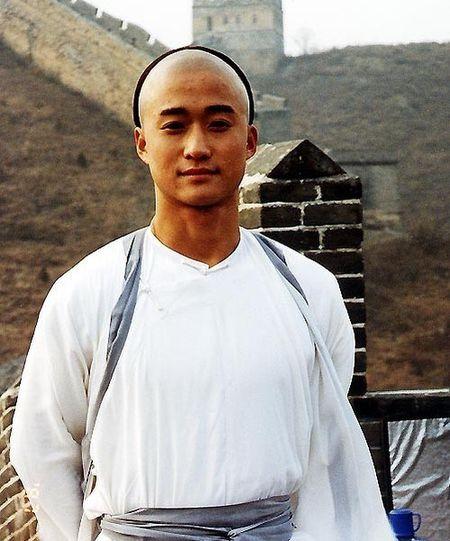 展开全部 吴京主演的电视剧【太极宗师】