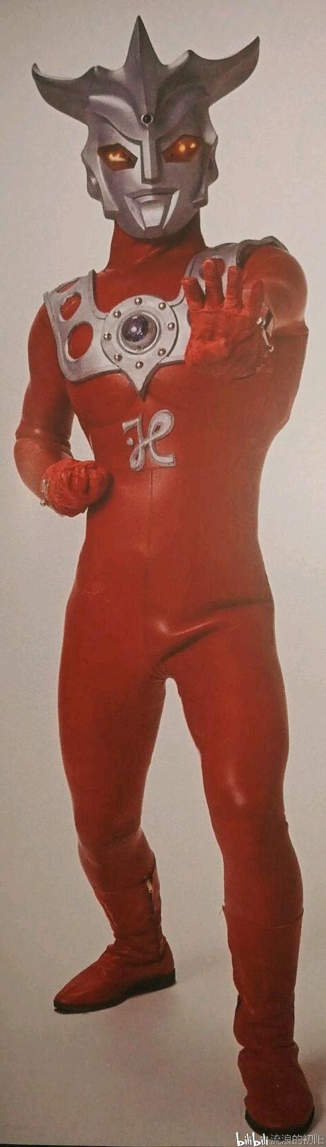 揭秘!雷欧奥特曼皮套史