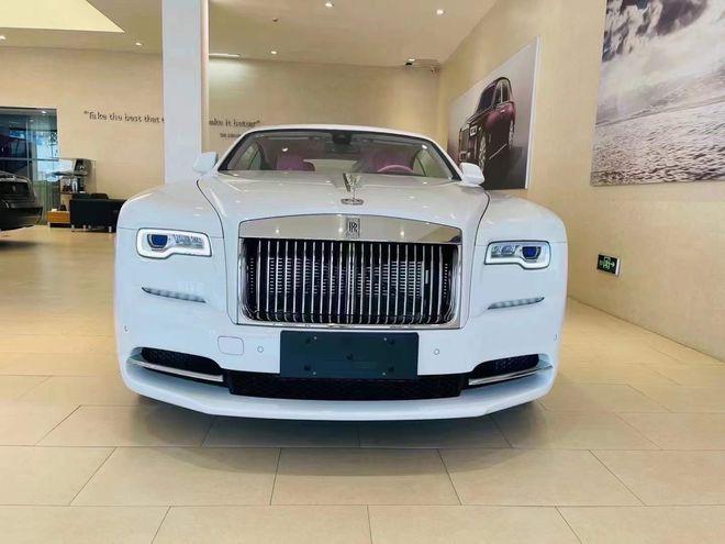 新款劳斯莱斯魅影古典又现代实车售价