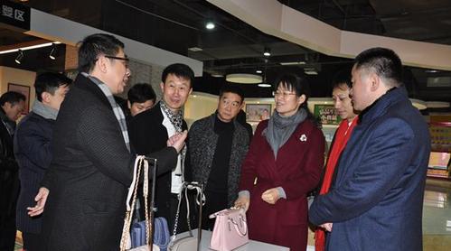 25天开办5200平米全球精品保税体验超市