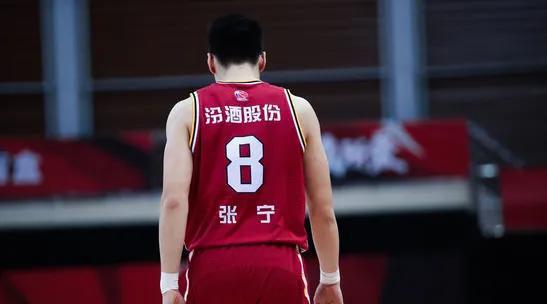 张宁:从万众瞩目的网红到质疑他打不上球,再到cba证明