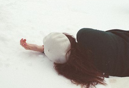 心好累的伤感签名2015 如果不提到你我还是那个爱笑的