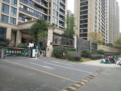 绿城秀丽春江望京园,卢镗街15号-丽水绿城秀丽春江园