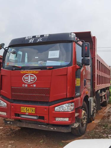 解放j6p前四后八自卸车,18年5月,420锡柴动力,车厢8.6,12条新轮胎.