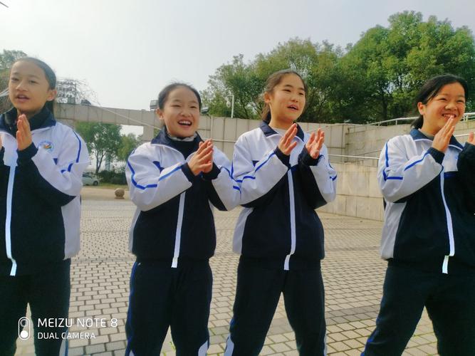 德安二中组织初一师生开展研学旅行