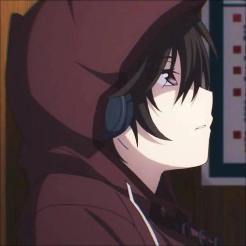 伤心系情侣头像,什么时候能光明正大秀恩爱呀!伤心!