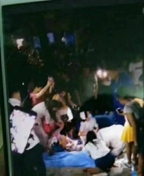 昨晚疯传,绵阳一高校女生被刀刺死,警方通报来了!