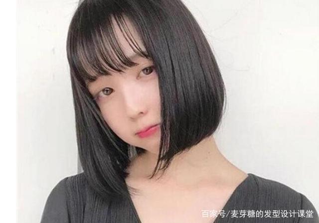 2021年女生中短直发发型 打造甜美可爱味道