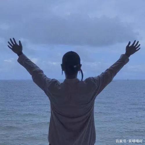 「情侣头像」这些有意境的头像你喜欢吗