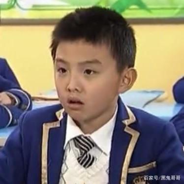 郑伟在《星际精灵》里饰演"蔡小豆"