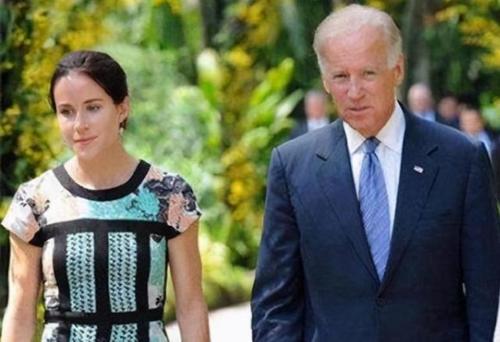 拜登的女儿有多漂亮?神态优雅,天生贵气,与第一千金难