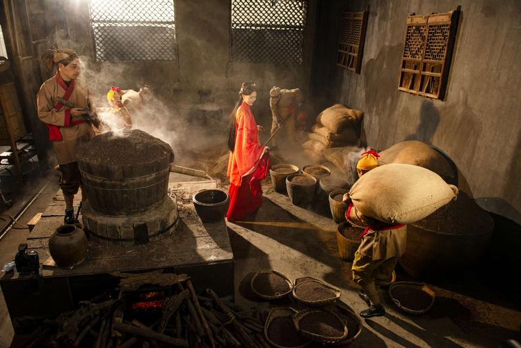 酿酒……古老的传统酿酒坊