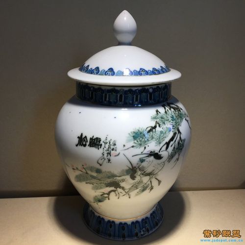 七十年代醴陵窑青花粉彩仙鹤将军罐