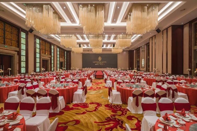 按照家乡习俗为宝宝办百日宴