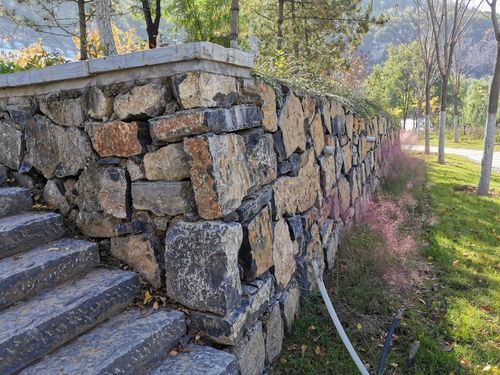 片石,毛石,乱片石,多种规格满足挡土墙,景观墙,护坡墙