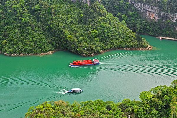 重庆彭水网(融媒体首席记者 赵勇)乌江发源于贵州,流经黔北及渝东南