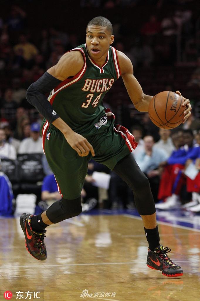 字母哥增重51磅肌肉 看了他"肌肉进化论"不得不服