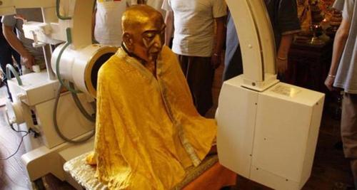 河北发现"肉身菩萨",历经千年身体不腐,x光检测后发现