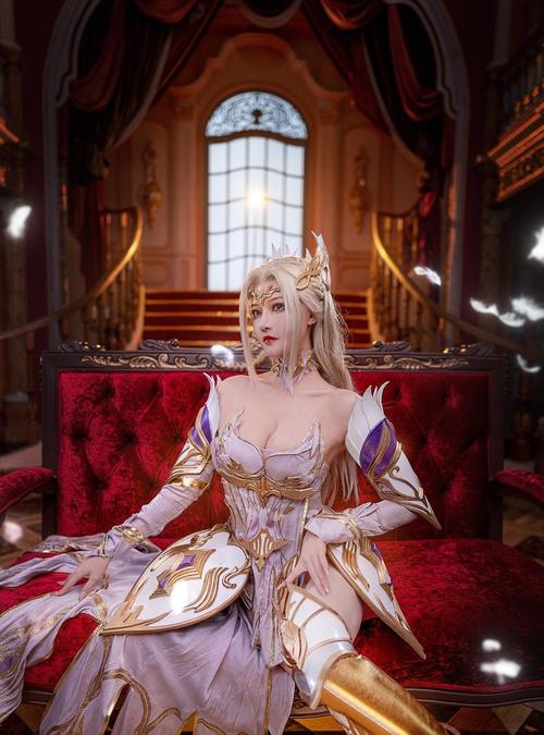 现在动漫《斗罗大陆》到了千仞雪大考阶段,而她将会