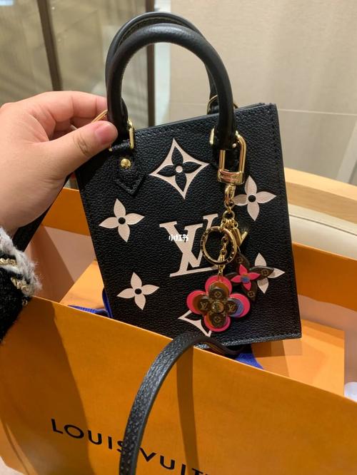 lv mini风琴包7815_风琴包_路易威登怎么样_时尚