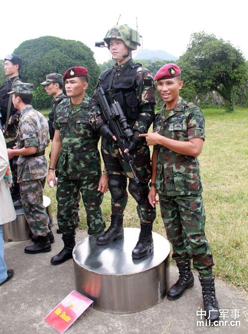 "突击-2010"中泰陆军特种部队反恐联训开训