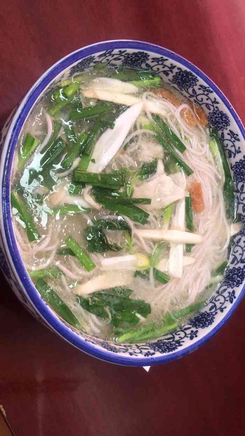 建水草芽米线-"9月,旅游的好时节,篆塘路上有源贸园,.