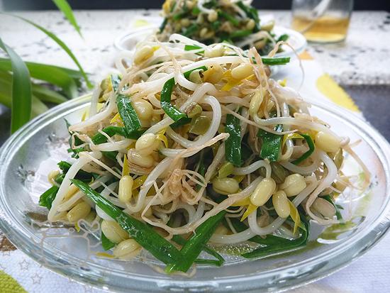 韭菜凉拌豆芽
