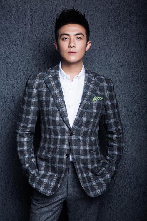 王世均原来是霸道总裁治愈系男神李泽锋征服网友