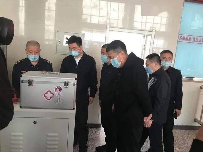 3月26日上午,县委常委,副县长吴迪带队,深入客运站检查指导安全生
