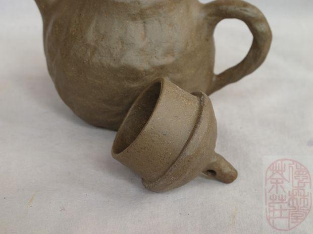 柴烧粗陶梨形壶 云南古龙窑高温原矿手捏土陶功夫镇店