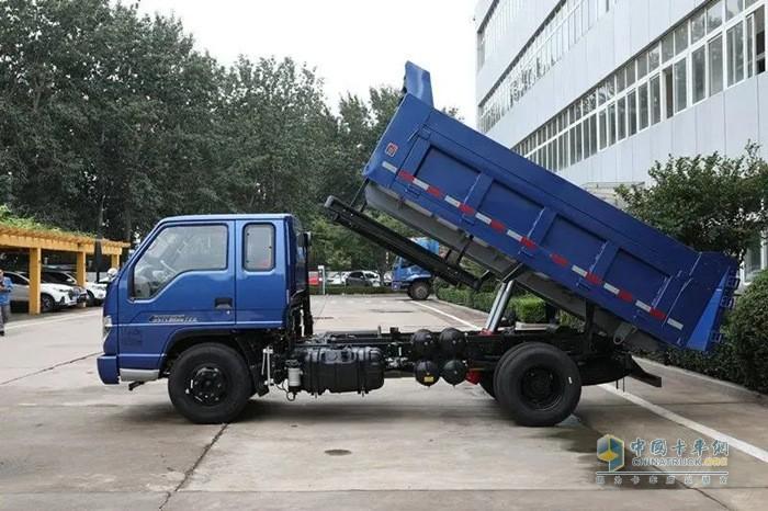 福田时代金刚自卸车