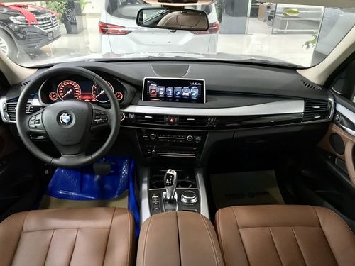 18款中东版宝马x5:厦门包牌价 高配不到70万