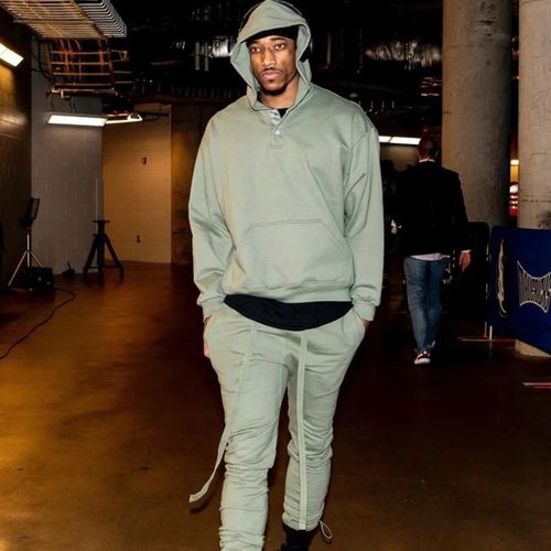 德罗赞头像壁纸