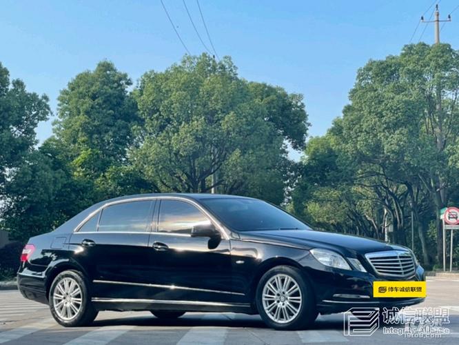 12年奔驰e200l