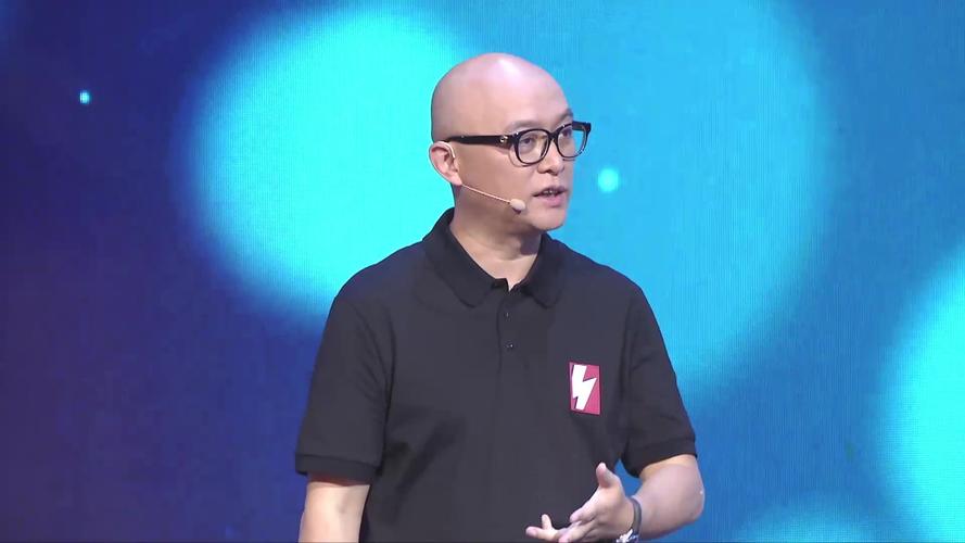 非诚勿扰探讨婚姻观孟非婚姻既不是礼物也不是施舍