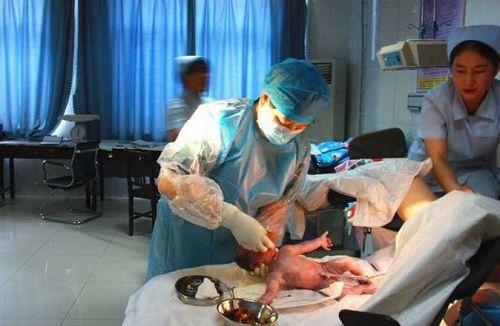 团结协助博爱奉献无棣县人民医院妇产科成功助一孕妇分娩