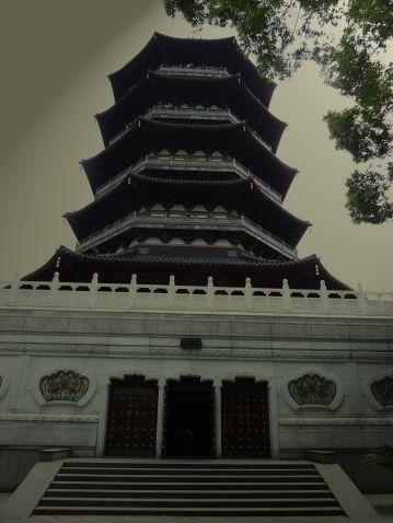 雷峰塔遗址的民间故事
